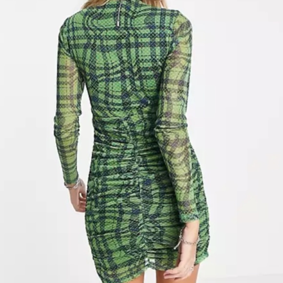 Topshop Green Plaid Cut Out Dress NWT - Picture 3 of 6